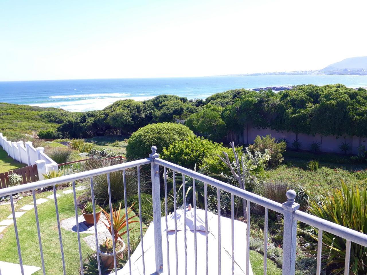 Hermanus Beach Villa Exterior photo